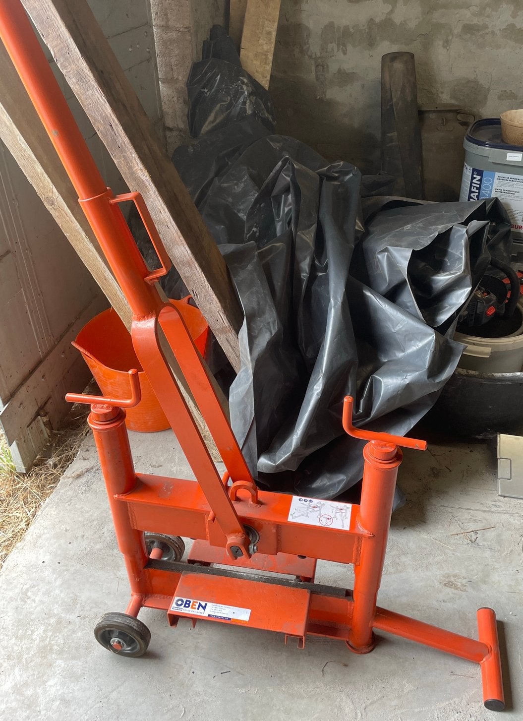 Klinker en steenknipper te huur, Tuin en Terras, Tegels en Klinkers, Ophalen, Gebruikt, Klinkers