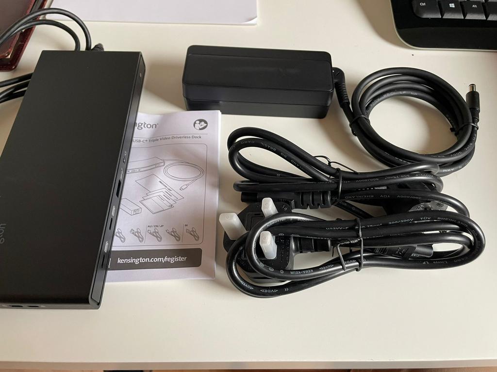 KensingtonSD4842P EQ USB-C10Gbps Triple Video DockingStation, Ophalen, Nieuw, Docking station, Laptop