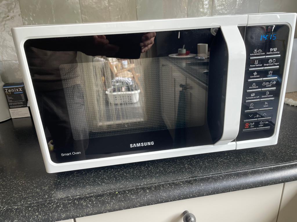 Samsung combi microgolfoven in zeer goede staat, Enlèvement, Comme neuf, Micro-ondes