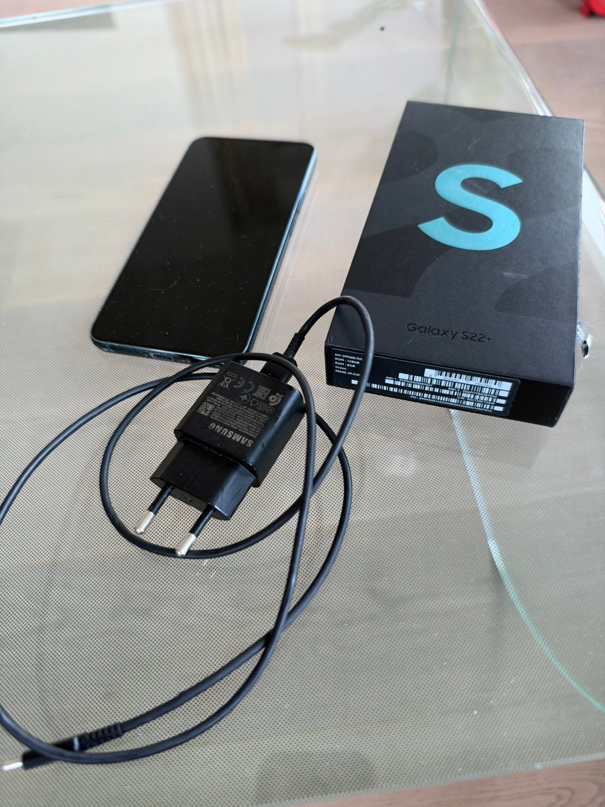 Samsung Galaxy S22+, Autres modèles, 10 mégapixels ou plus, Autres couleurs, Enlèvement