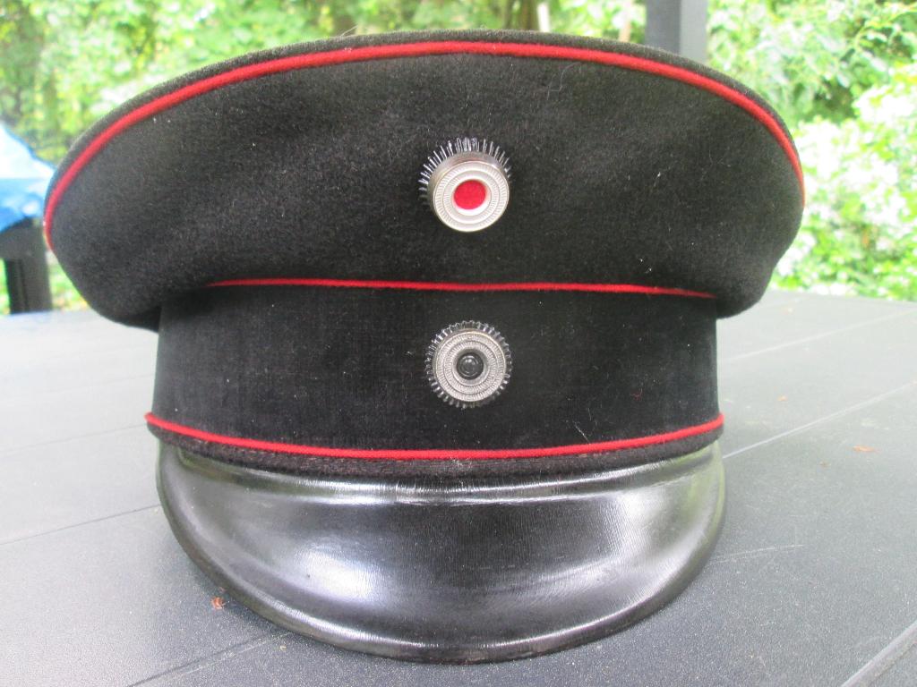 Duitse uitgaans officiersmuts zwart rode bies artillerie.TOP, Ophalen of Verzenden
