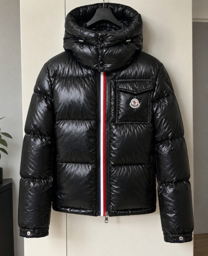 Moncler Puffer jacket, Vêtements | Hommes, Envoi, Taille 48/50 (M), Noir, Moncler