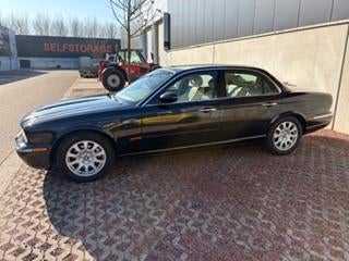 JAGUAR XJ  6cyl 3,0l  benzine automaat van 2003, Auto's, Jaguar, Particulier, XJ, ABS, Airbags, Airconditioning, Alarm, Centrale vergrendeling