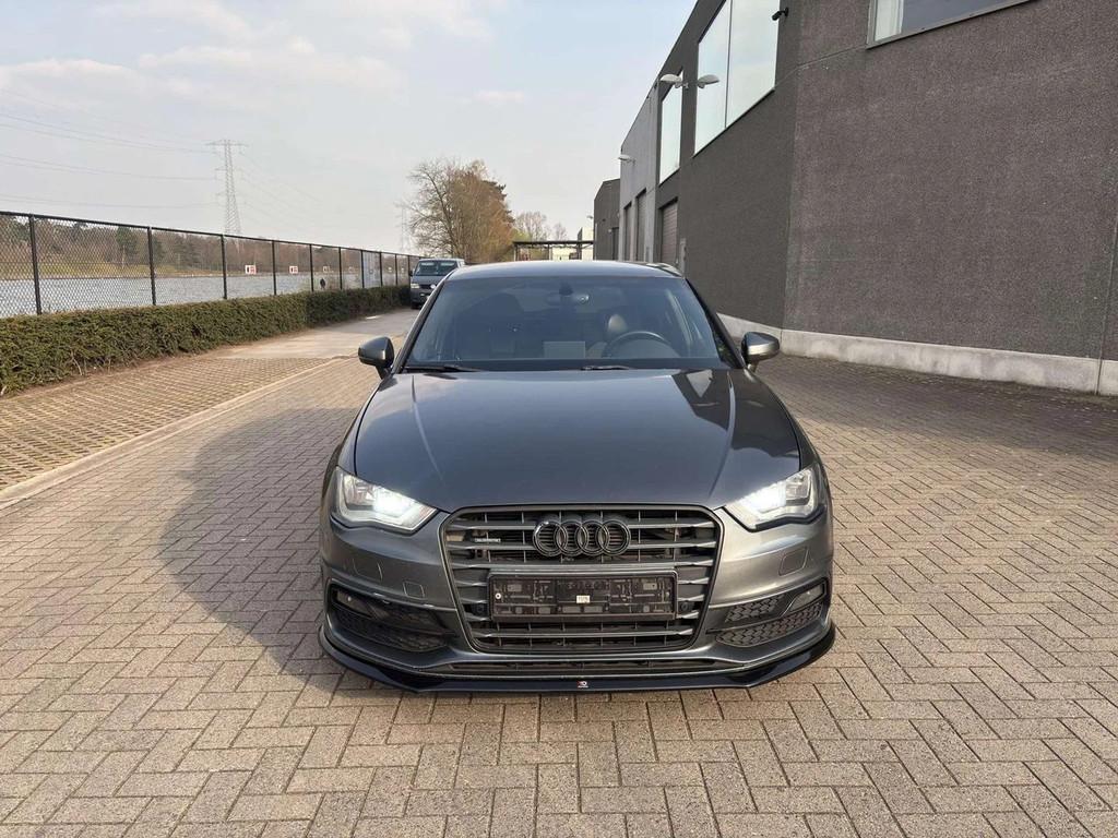 Audi A3 1.8TFSI|QUATTRO|S LINE|ALCANTARA|HEATEDSEATS|, Automaat, 4 cilinders, 5 deurs, USB