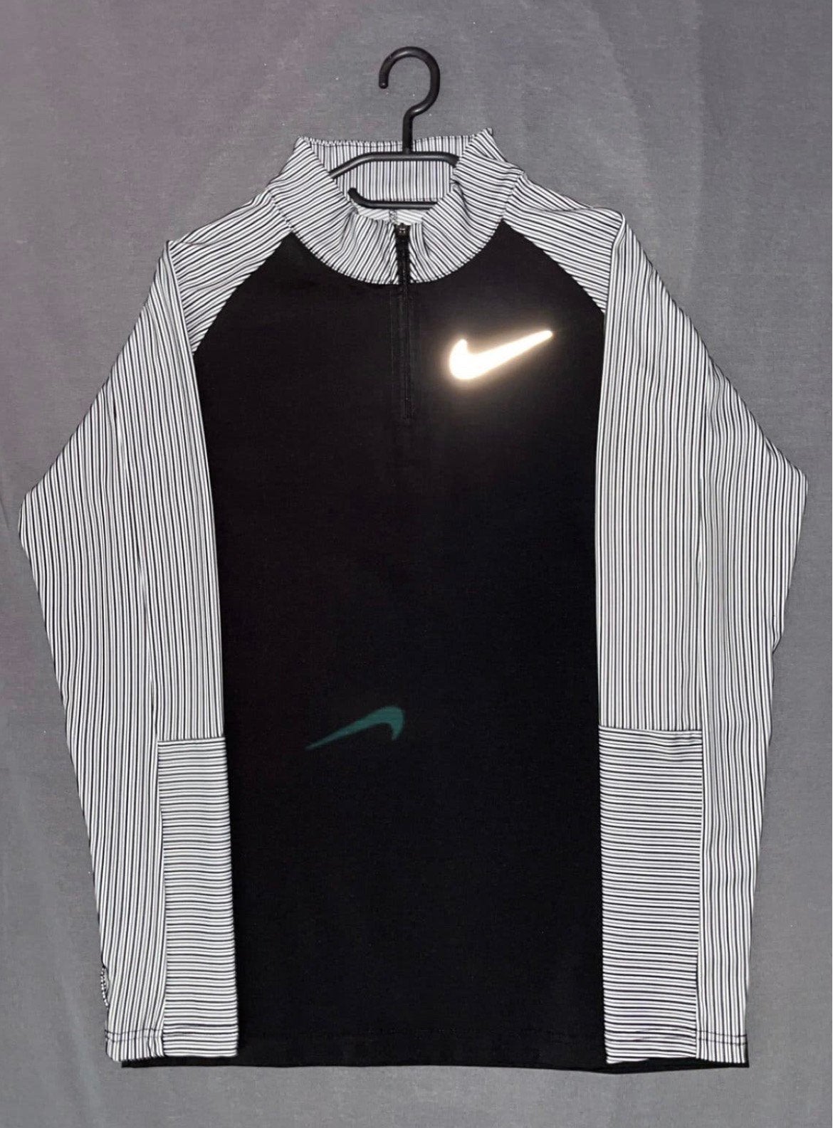 Nike Zabuza, Kleding | Dames, Ophalen, Zo goed als nieuw, Maat 42/44 (L)