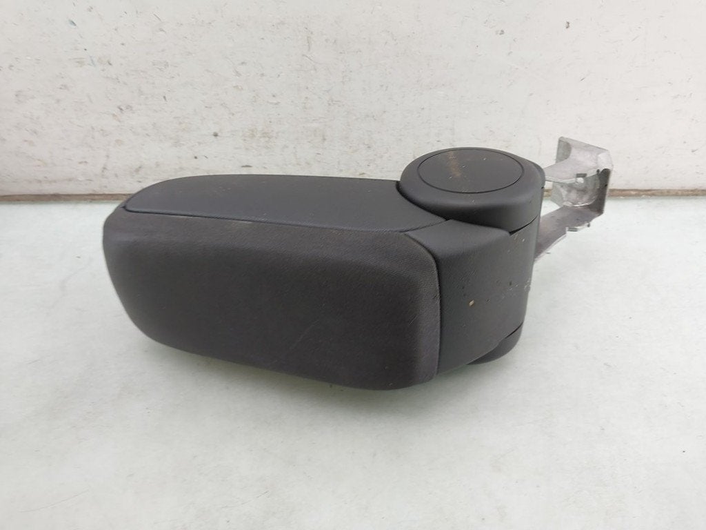 ARMLEUNING Audi A3 Sportback (8PA) (01-2004/03-2013), Info@audi.de, Audi, Audi AG, Gebruikt
