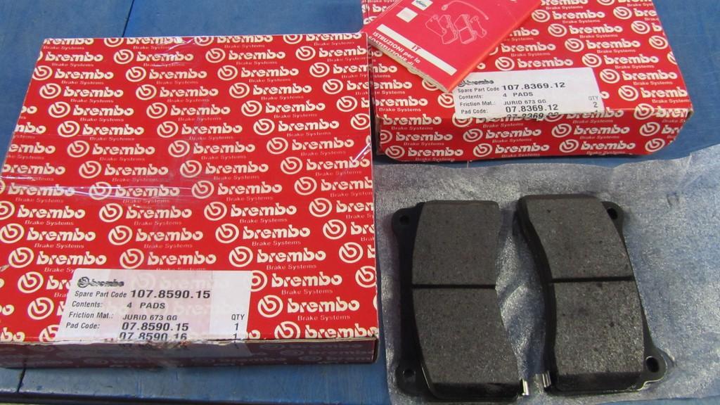 Set remblokken achter Brembo (NISSAN GT-R) 107.8369.12, Auto-onderdelen, Gebruikt