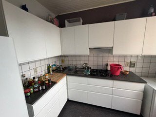 Keuken wit met gaskookplaat en dampkap — €150, Huis en Inrichting, Ophalen, Gebruikt, Wit