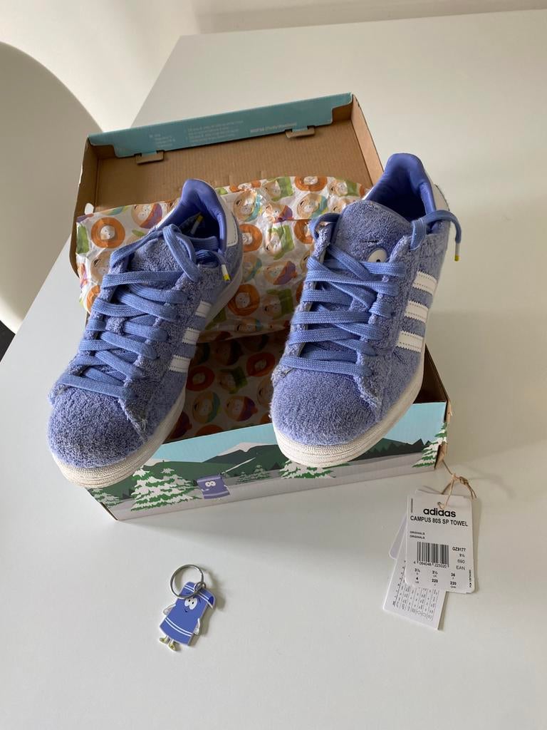 Campus Adidas 80S  SP towel maat 36, Ophalen of Verzenden, Zo goed als nieuw, Schoenen