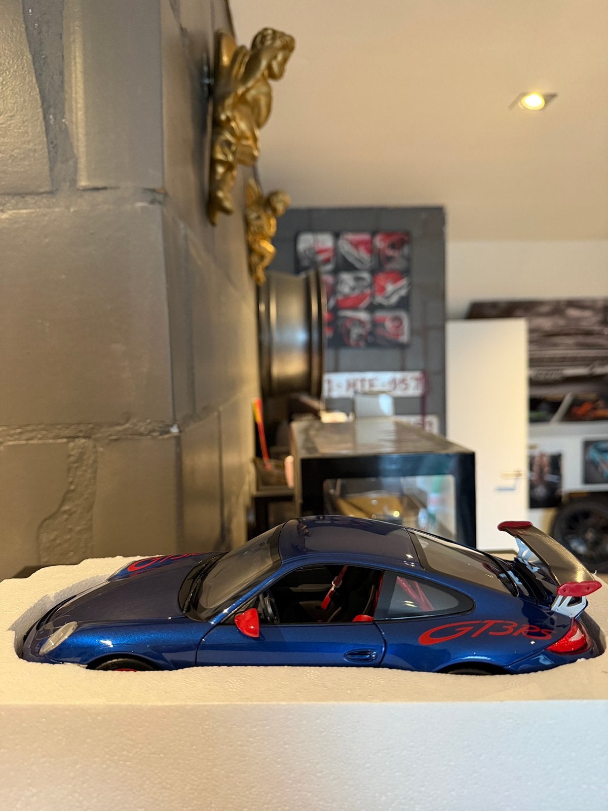 Porsche 997 GT3 RS limited dealer model, Hobby en Vrije tijd, Ophalen of Verzenden, Zo goed als nieuw