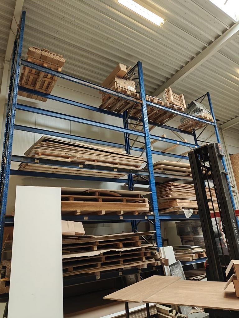Palletten rek, Zakelijke goederen, Ophalen
