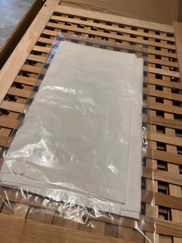 Nieuwe notenhouten linnenmand uit Weba, Ophalen, Nieuw