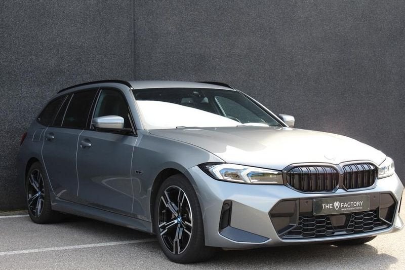BMW Série 3, Automaat, 215 kW, 4 cilinders, Leder en Stof