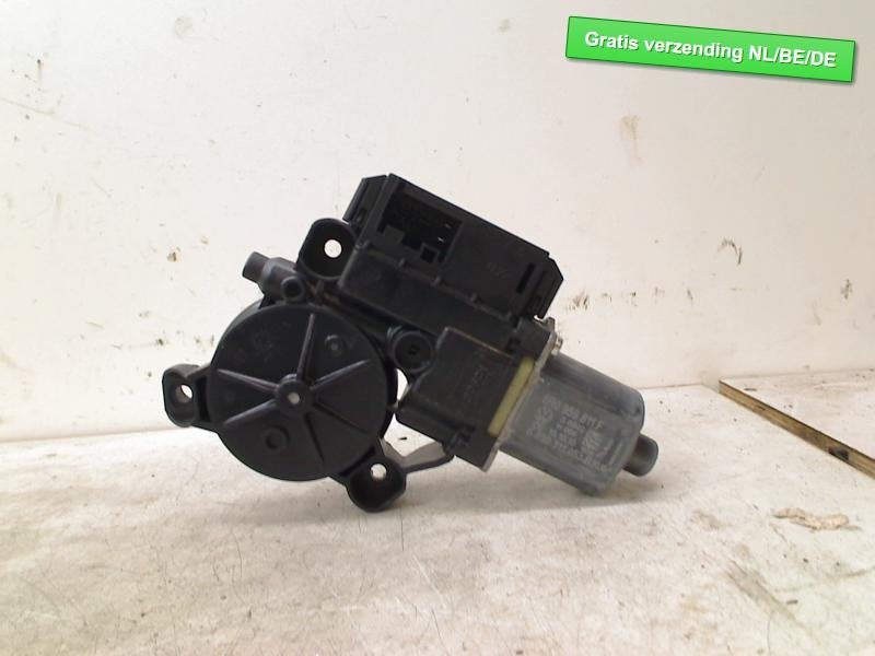 MOTEUR LEVE VITRE ELECTRIQUE ARRIÈRE GAUCHE Polo V (6R), Arrière, Volkswagen, Volkswagen AG, Utilisé