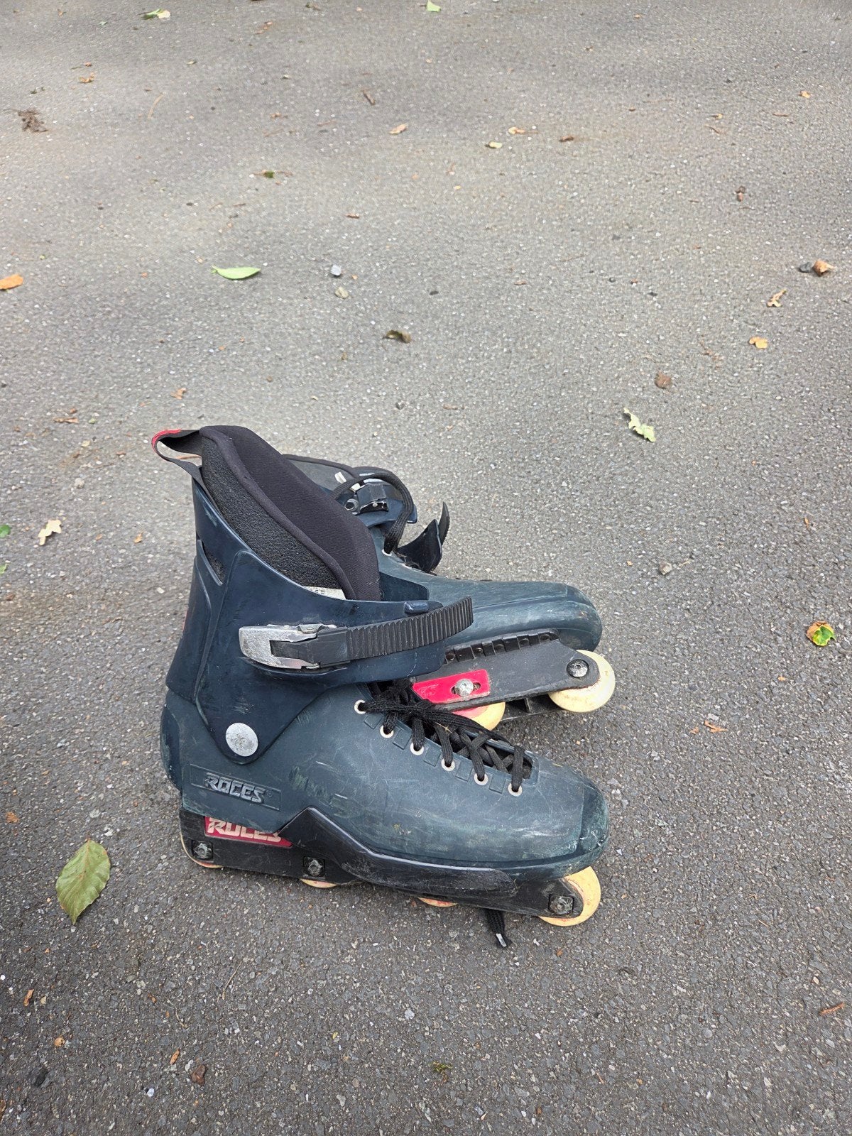 rolschaatsen, rollerblades, Sport en Fitness, Ophalen, Gebruikt