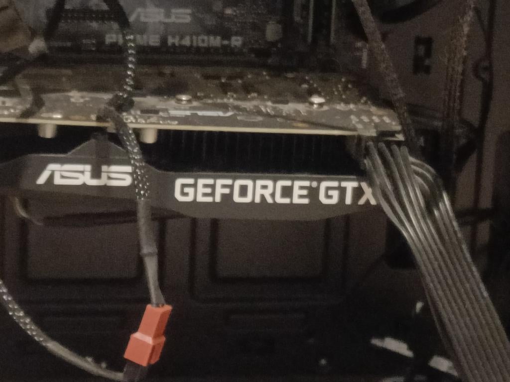 Gaming pc 4 jaar oud Gtx 1660 super, Computers en Software, Videokaarten, Ophalen of Verzenden