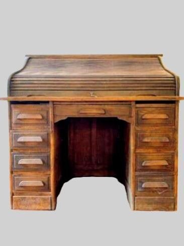 Antiek bureau met ingenieus slot., Ophalen