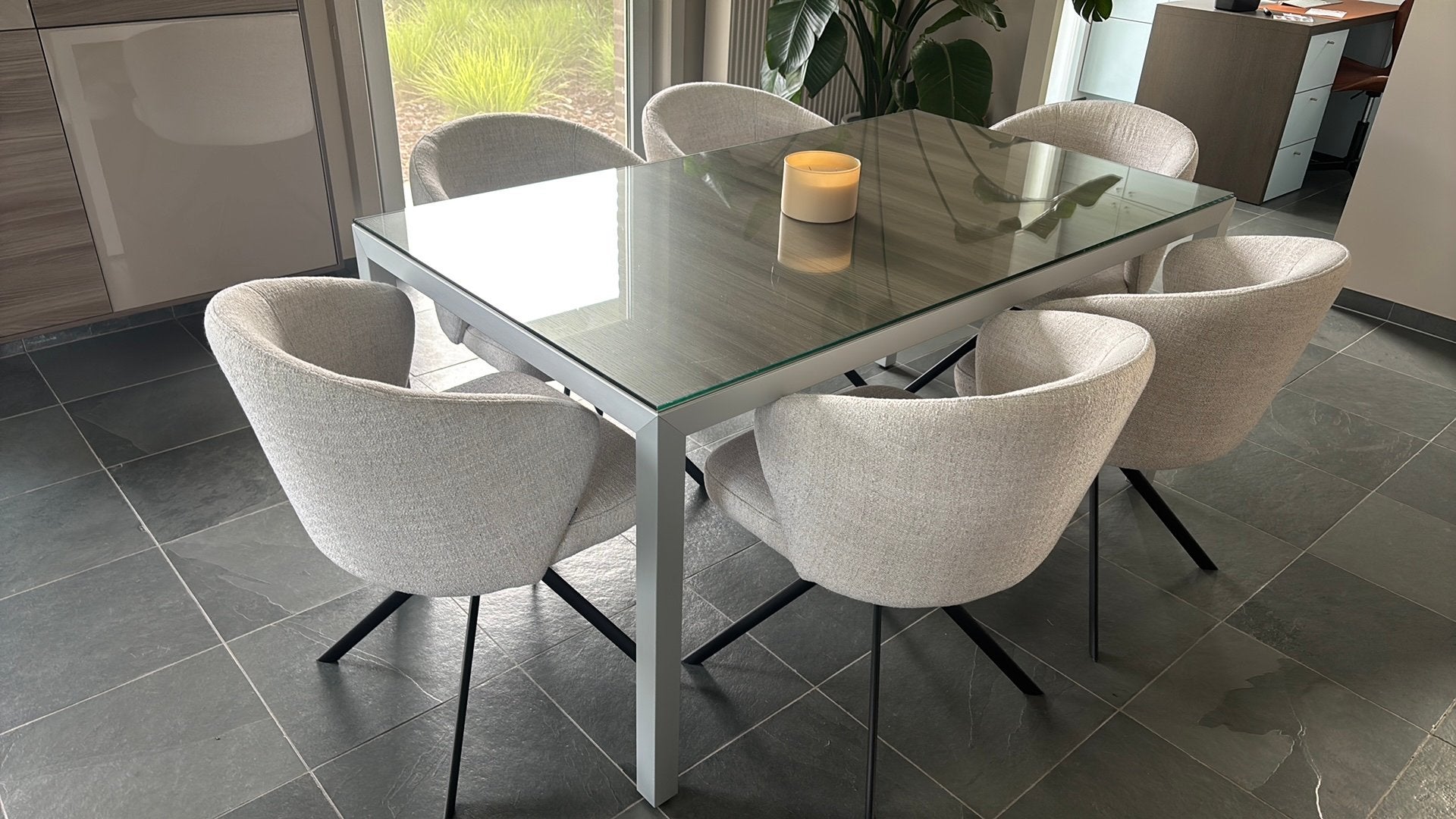 tafel alu-hout, Ophalen, Gebruikt, Vijf personen of meer, 150 tot 200 cm
