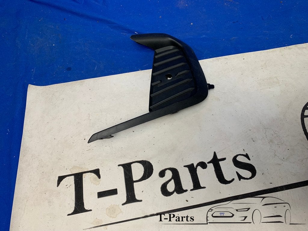 Opel crossland rechts mistlamp kapje voorbumper, Info@fabrikant.eu, Opel, Bumper, Fabrikantstraat 1
1000 AA  Amsterdam