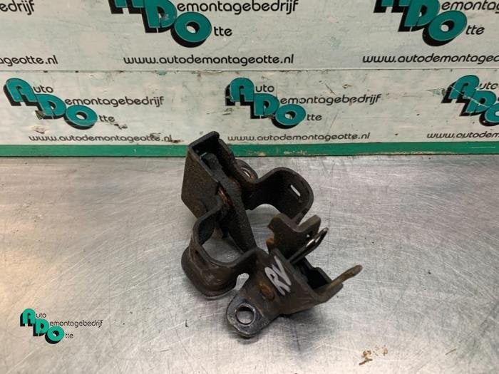 Mécanique de verrouillage capot d'un Mercedes C-Klasse (C-K, Autos : Pièces & Accessoires, 3 mois de garantie, Utilisé, -, -