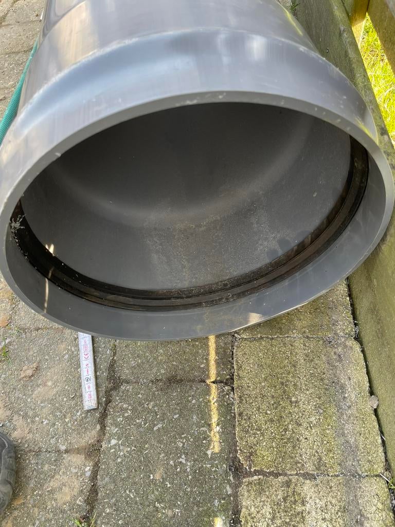 Afvoerbuis 315mm, Doe-het-zelf en Bouw, Buizen en Afvoer, Ophalen, Zo goed als nieuw