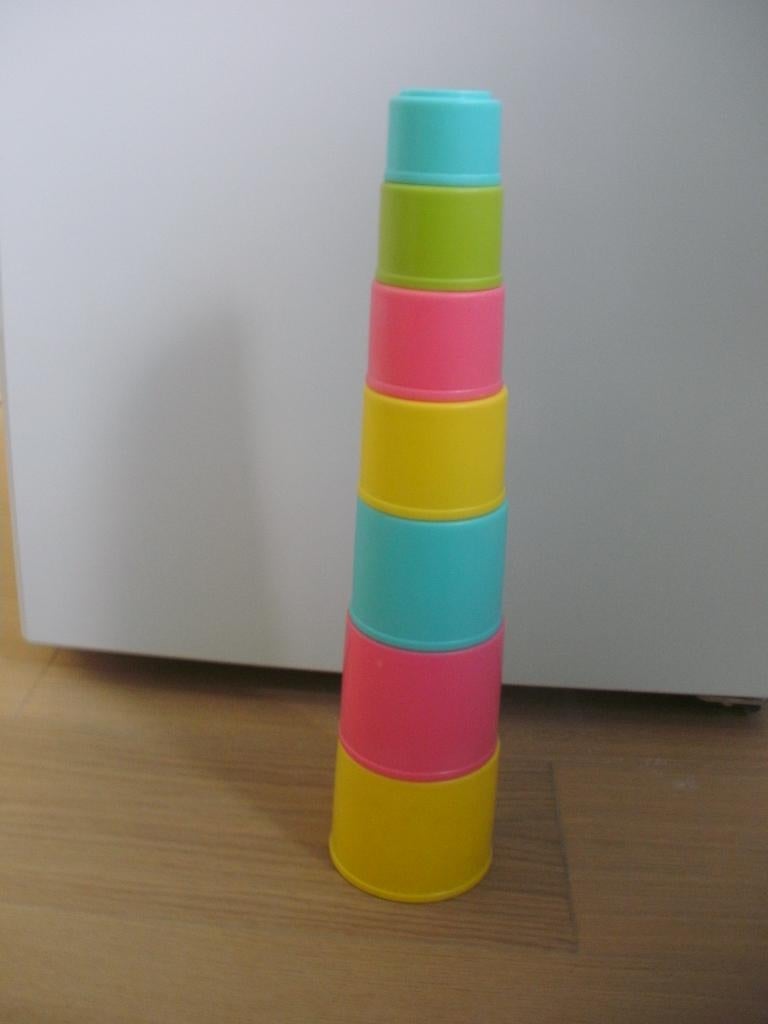 stapeltoren in harde plastiek, Ophalen, Zo goed als nieuw