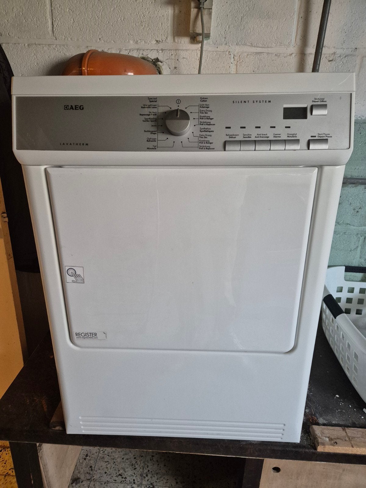 AEG droogkast, Elektronische apparatuur, Droogkasten, Ophalen