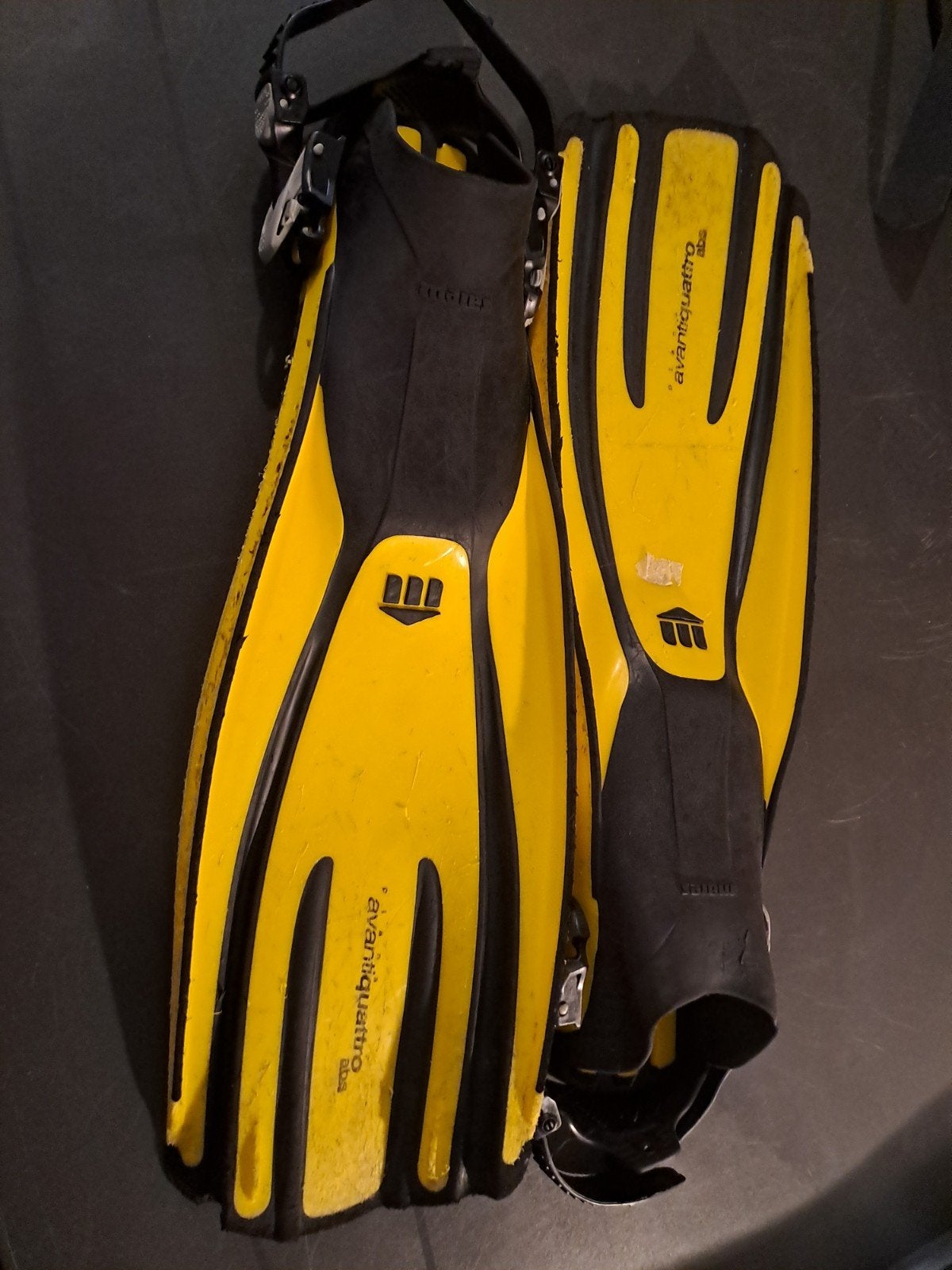 duikvinnen maat 43, Sports nautiques & Bateaux, Plongée, Enlèvement, Utilisé, Palmes de natation ou de plongée