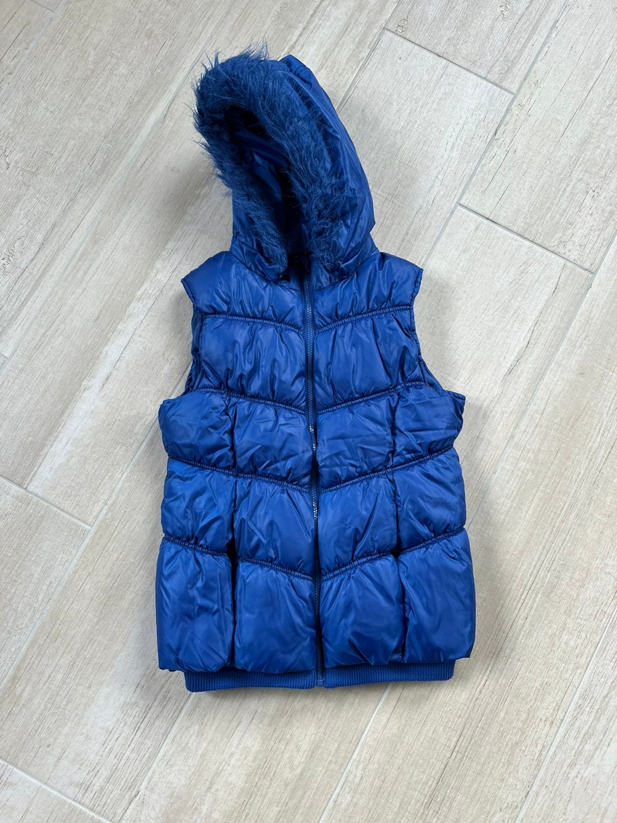 Blauwe bodywarmer met kap – maat M, Vêtements | Femmes, Blousons sans Manches, Enlèvement ou Envoi, Porté, Taille 38/40 (M), Bleu