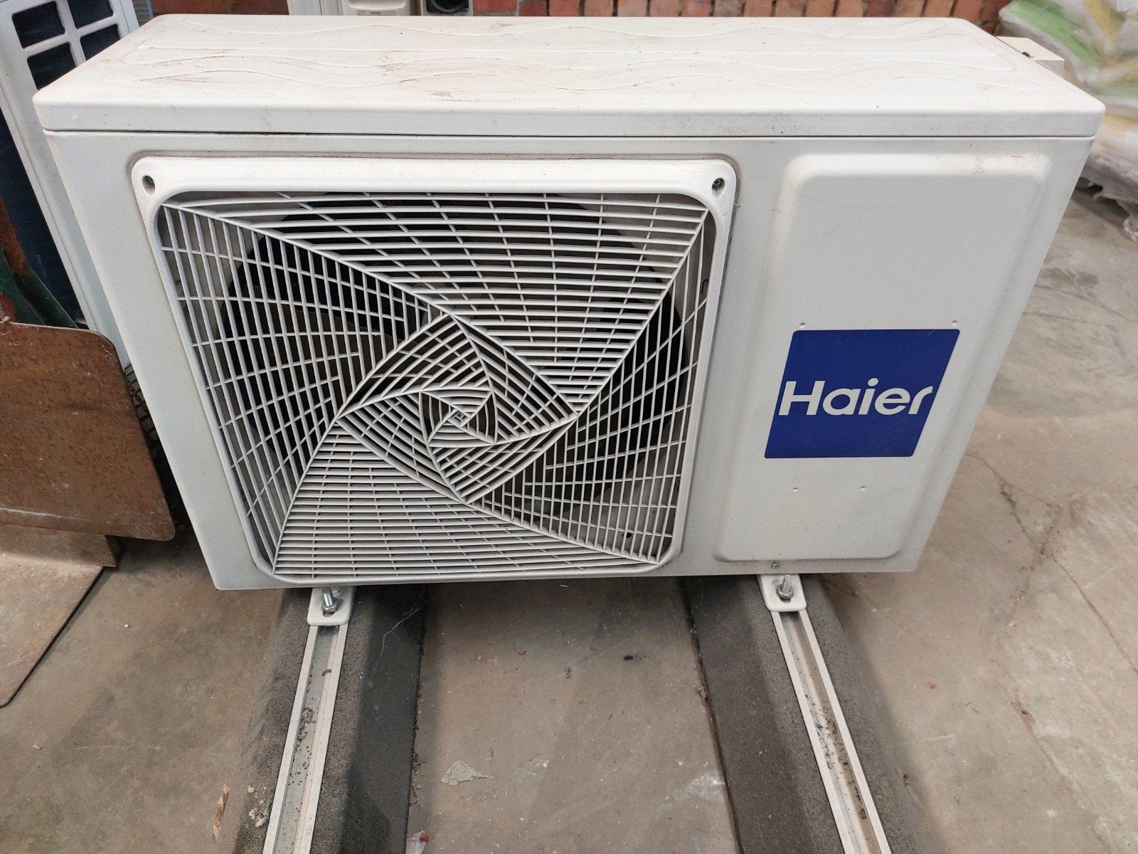 Airco Haier 3,5 kW - 2 stuks, Ophalen, Afstandsbediening