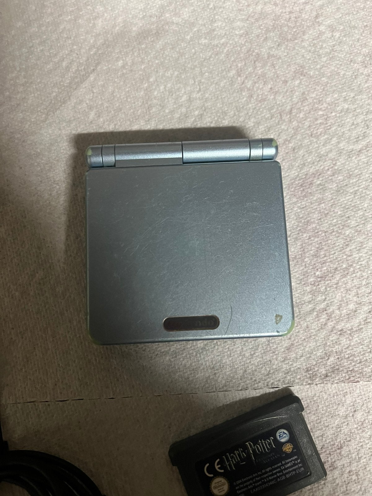 Gameboy advance sp met lader en 1 game, Consoles de jeu & Jeux vidéo, Enlèvement, Comme neuf