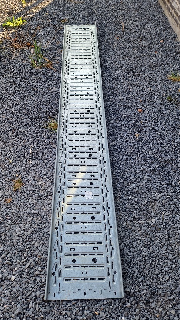 Kabelgoot 40 cm breed, 300 cm lang, Ophalen, Nieuw