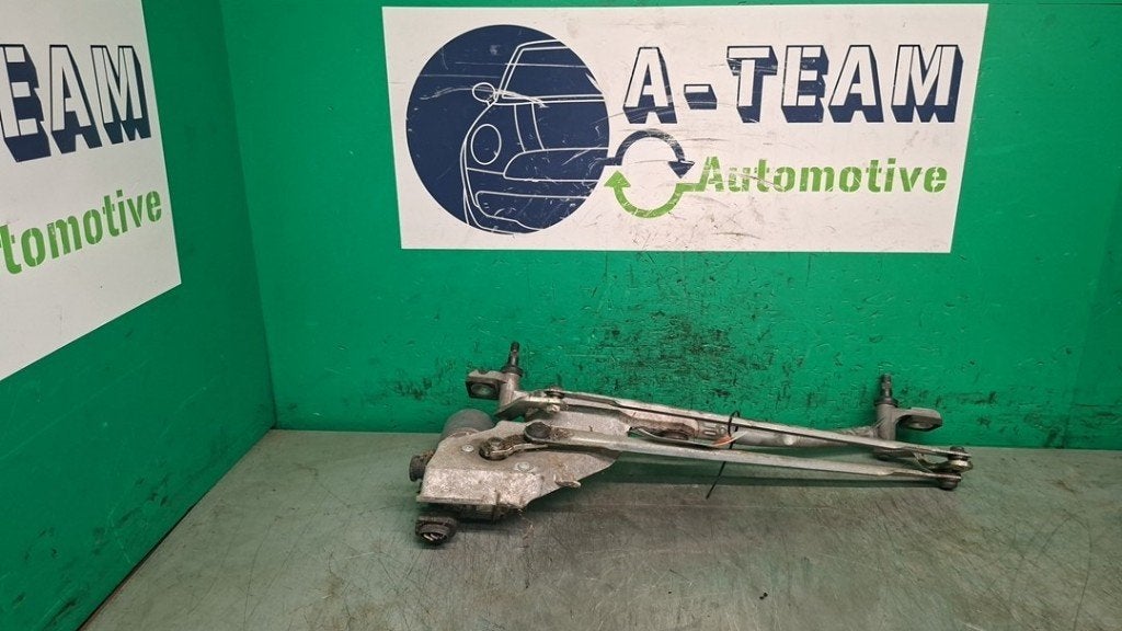 RUITENWISSER MECH + MOTOR Fiesta 6 (JA8) (|3397021490|), Robert Bosch AG, Gebruikt, Ford, Robert-Bosch-Allee 1
74232  Abstatt, DE