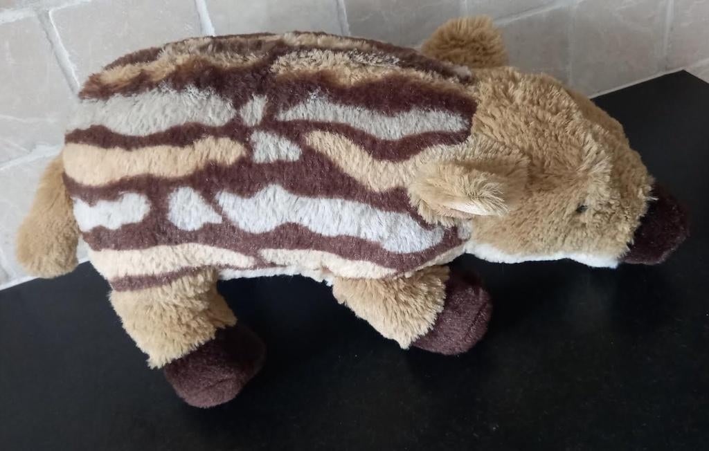 Knuffel  Wild everzwijn baby, Kinderen en Baby's, Speelgoed | Knuffels en Pluche, Zo goed als nieuw, Ophalen of Verzenden