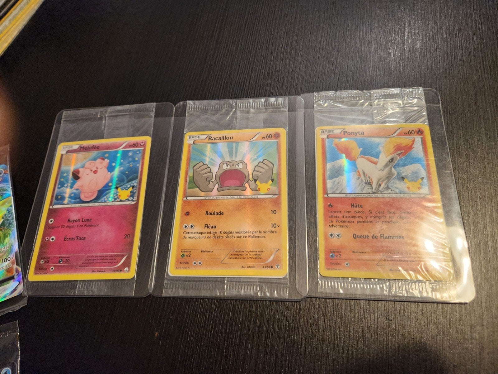 Vend 3 carte  pokemon  20 ans scellé  60 euros, Enlèvement