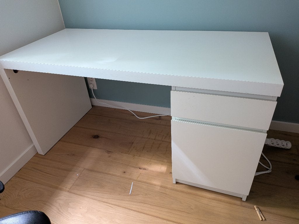 IKEA bureau breedte 140 cm, Ophalen, Gebruikt