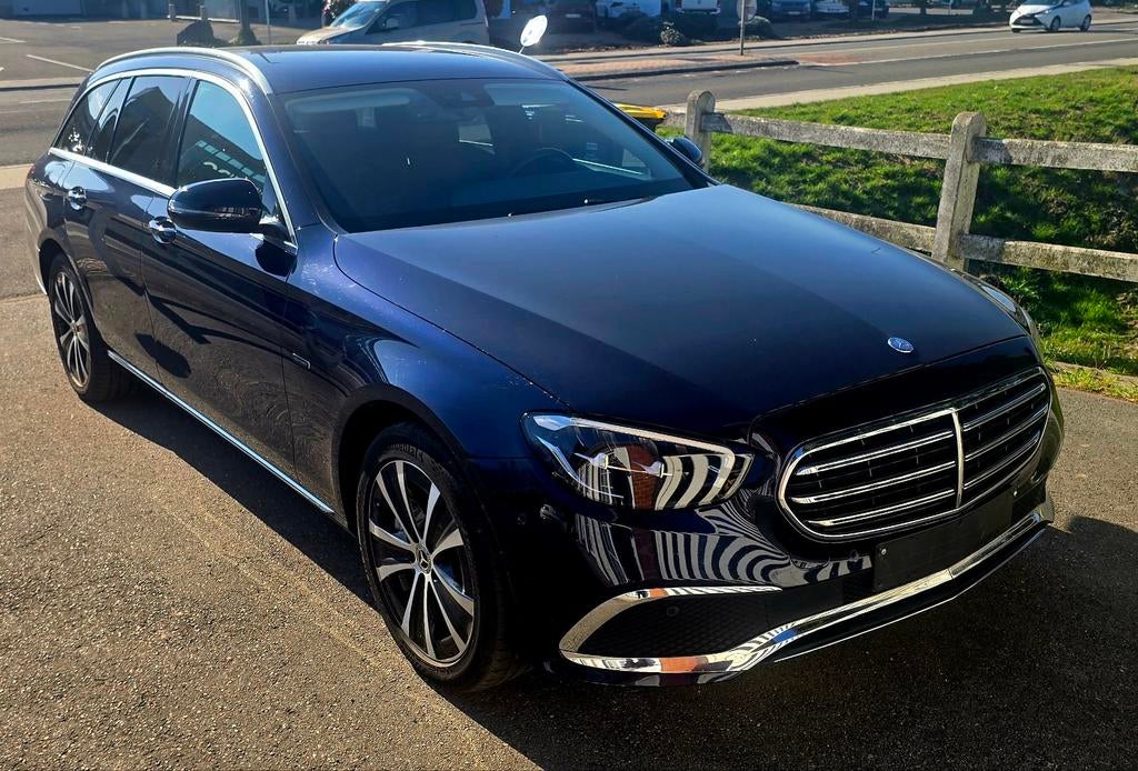 Prachtige Mercedes 300E E hybride diesel model 2022 92000km, Auto's, Automaat, Euro 6, Blauw, Leder