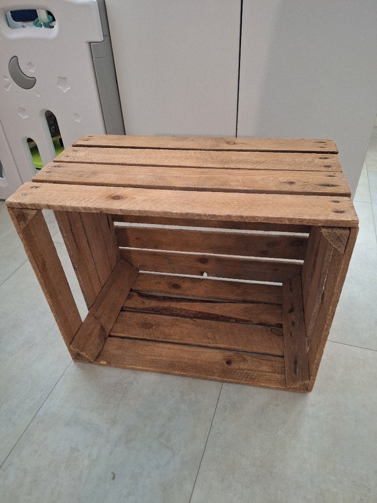 2 fruitkisten, Doe-het-zelf en Bouw, Kratten en Dozen, Ophalen, Zo goed als nieuw, Krat