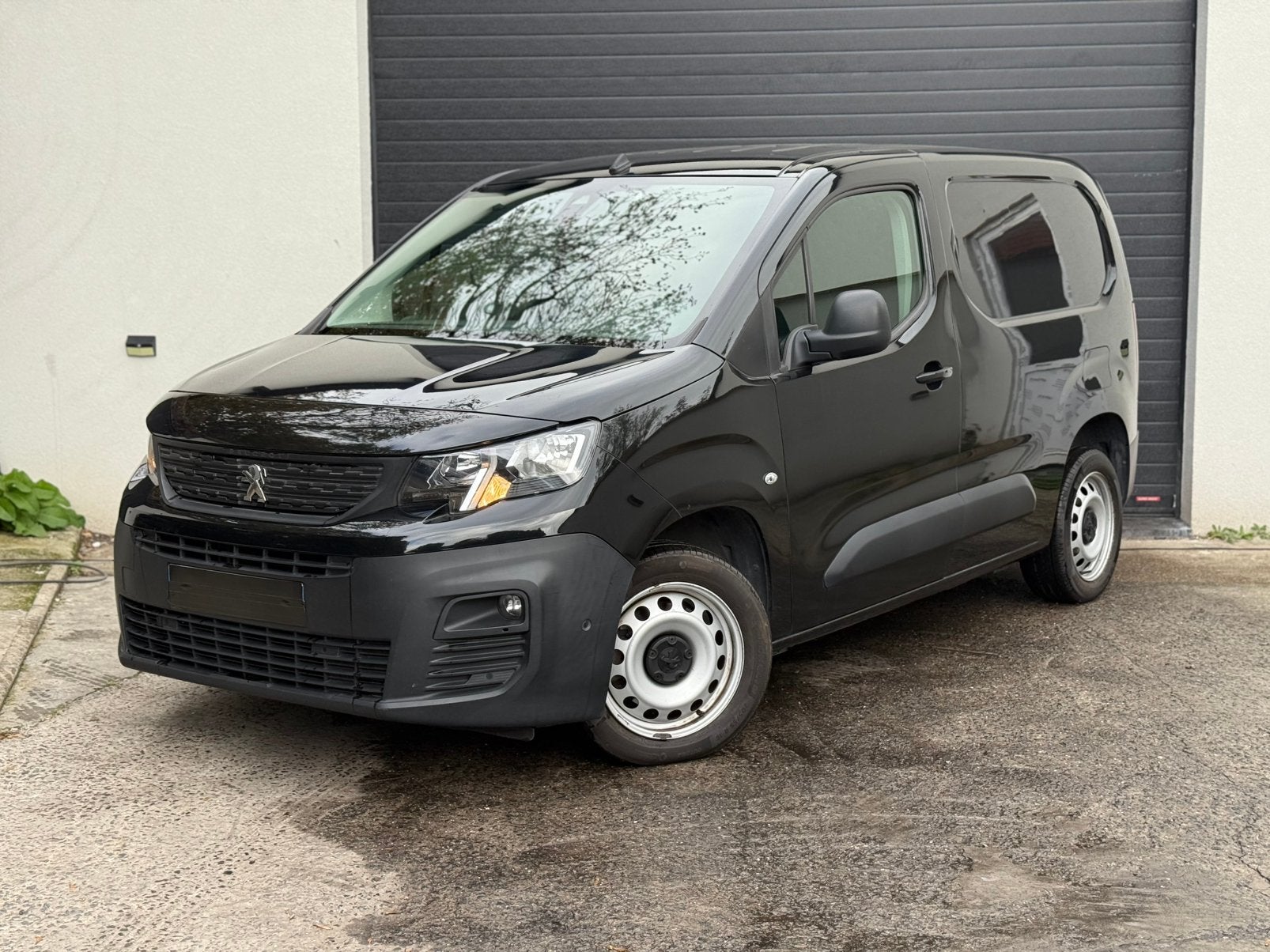 PEUGEOT PARTNER 1.5 BLUEHDI ASPHALT L1 – 131 CH AUTOMATIQUE, Achat, Euro 6, Entreprise, Noir