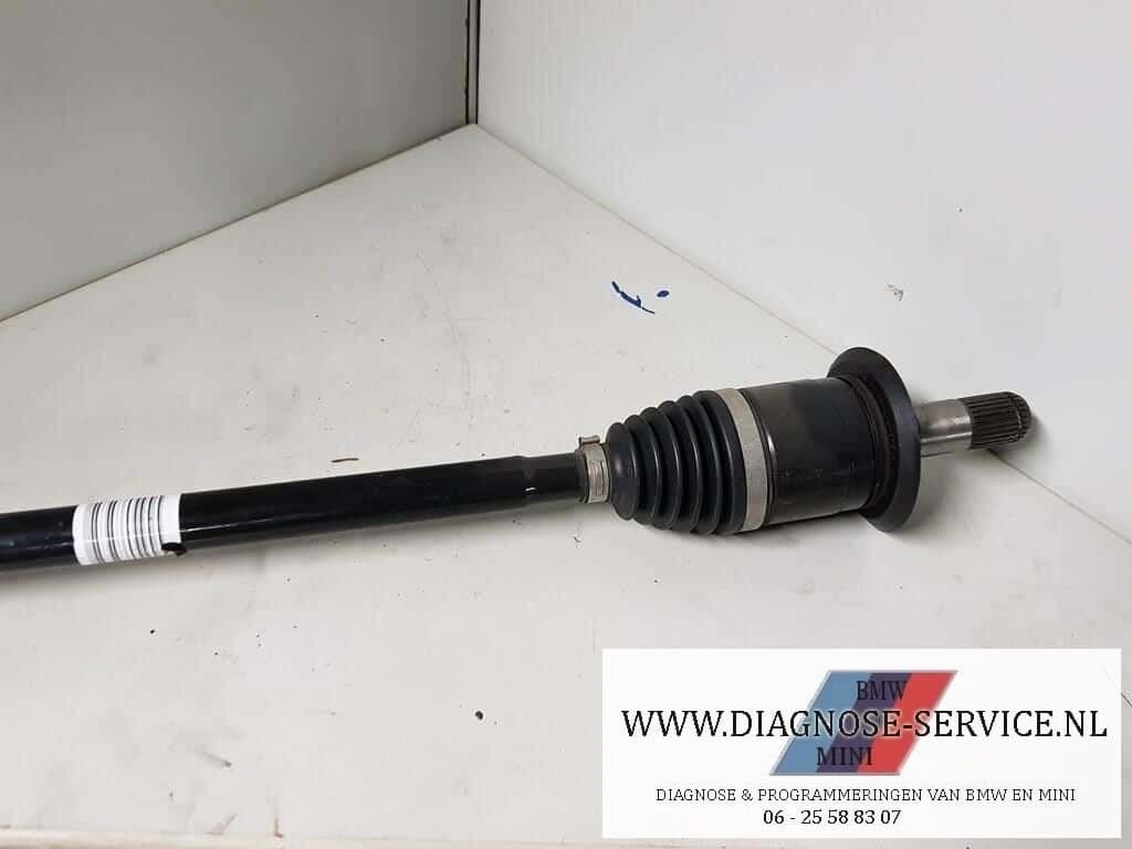 BMW 3 serie F30 F31  1 serie F20 F21 steekas links 7609351, Auto-onderdelen, Transmissie en Toebehoren, Gebruikt, -, -, Ophalen of Verzenden
