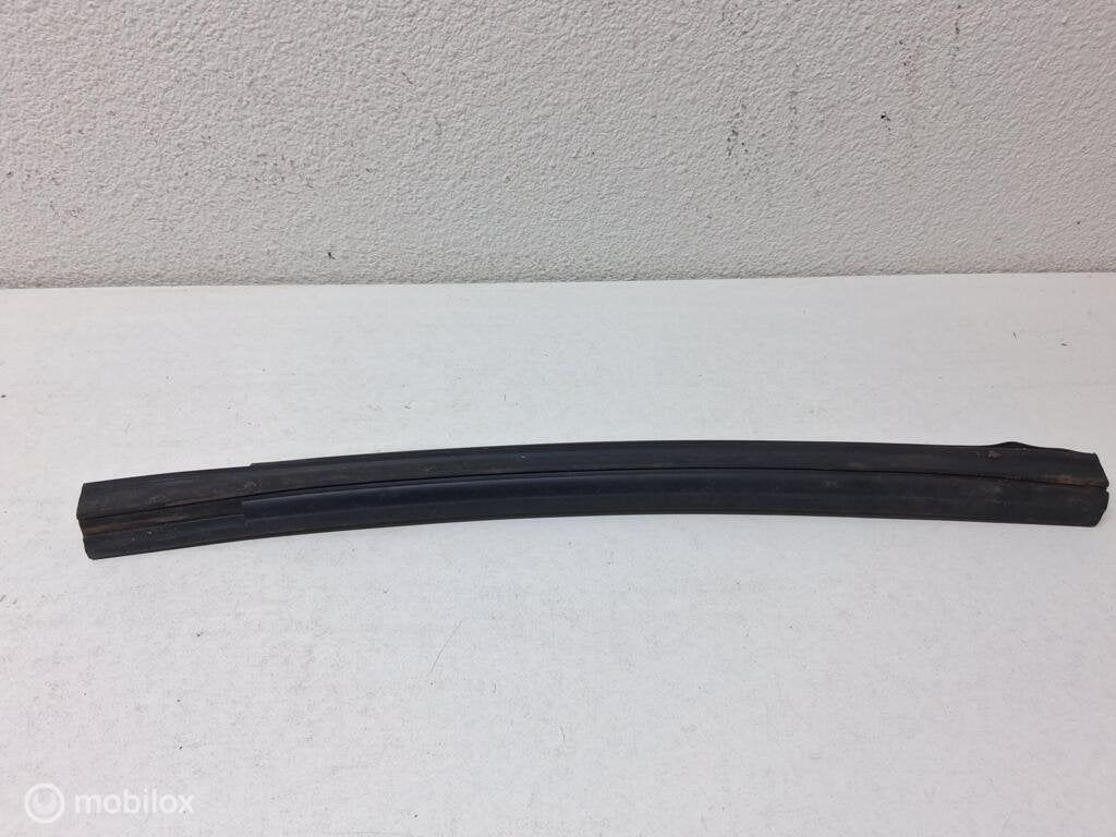Ruitgeleider Lv Vw Corrado 2.0 16v 535837449, Autos : Pièces & Accessoires, Enlèvement ou Envoi, Volkswagen, Utilisé, Volkswagen