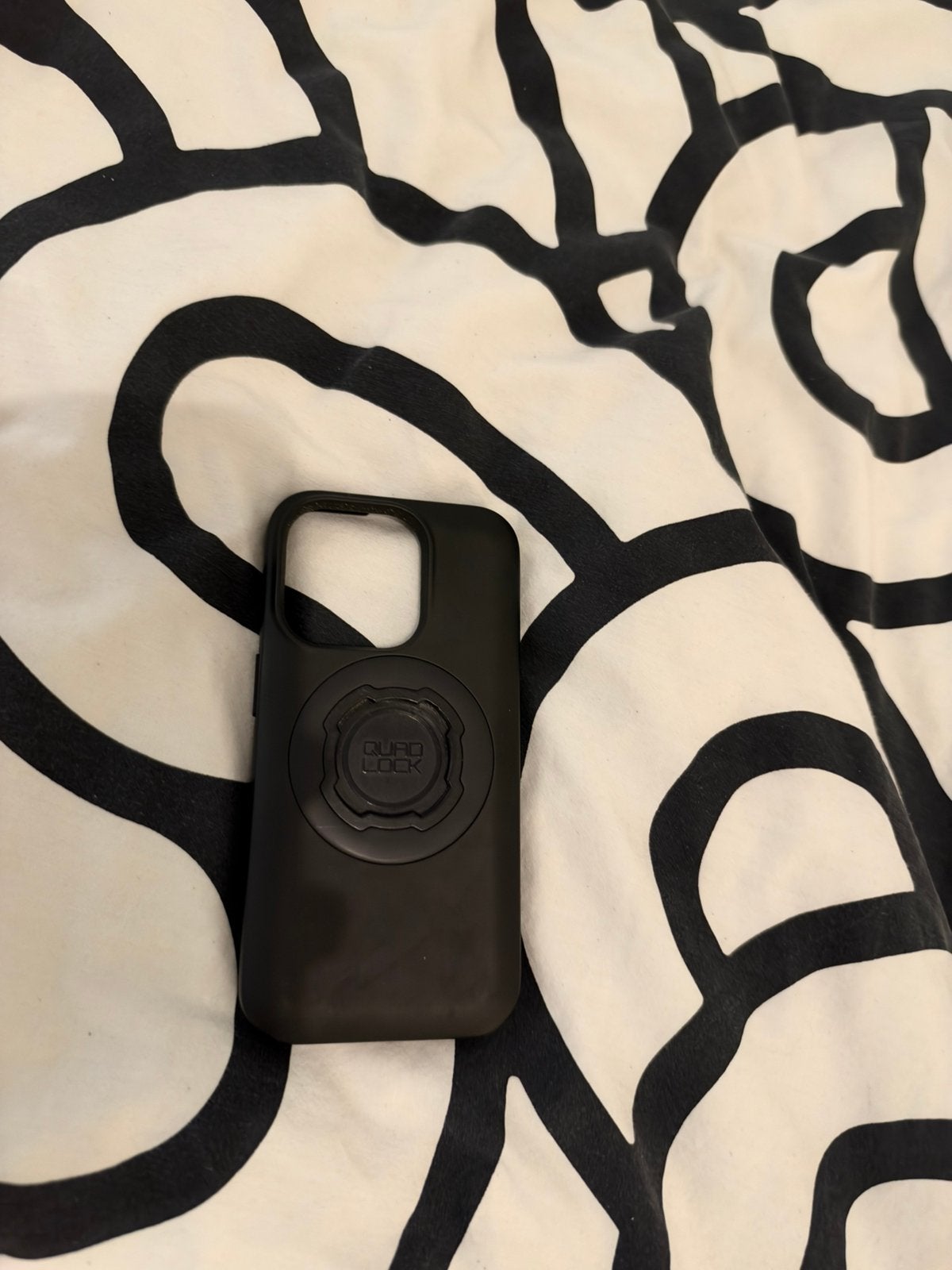 Iphone 14 pro - Quadlock hoesje zwart, Ophalen of Verzenden, Gebruikt, IPhone 14, Zwart