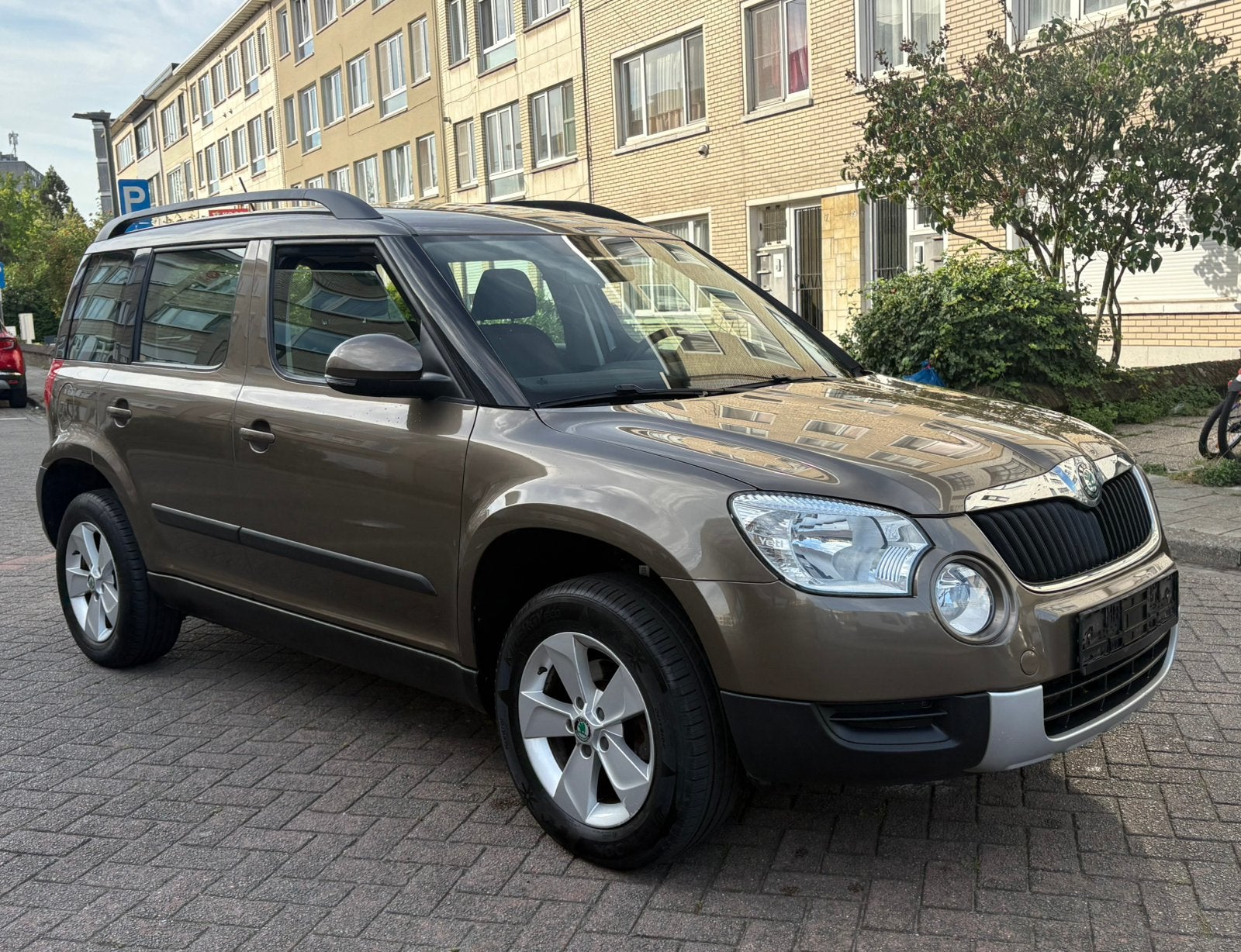 Skoda Yeti 1.2 Bebzine AUTOMAAT, Autos, 1197 cm³, Euro 5, Achat, Entreprise