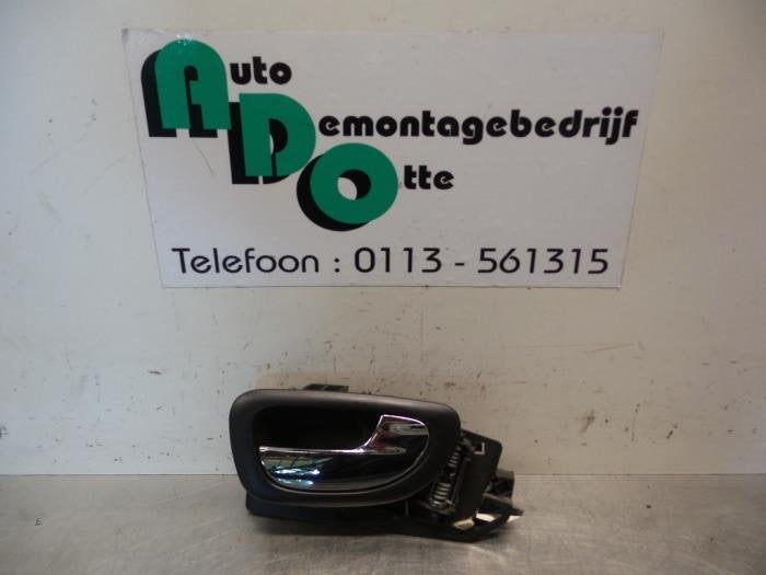 Poignée portière 2portes droite d'un Peugeot 307, -, Utilisé, -, Peugeot