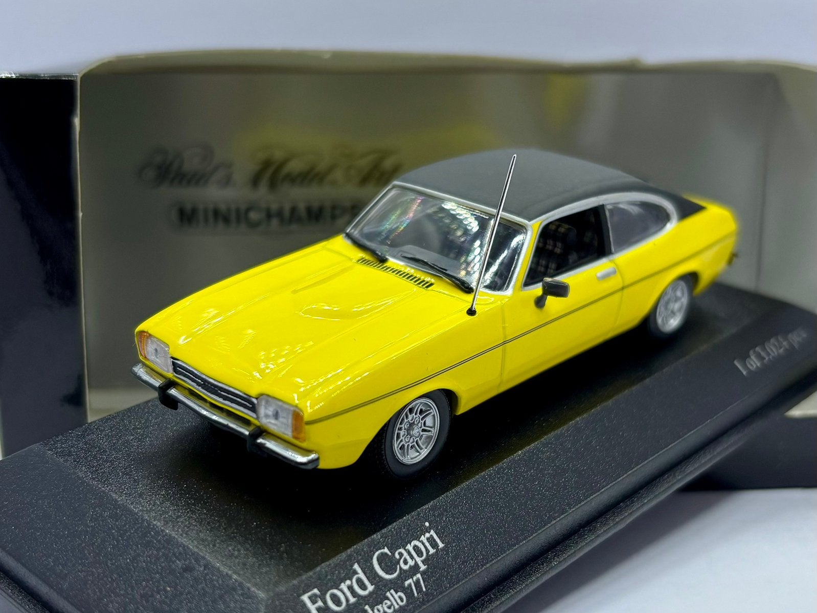 1:43 Ford Capri II  1974-77 - MINICHAMPS, Hobby en Vrije tijd, Ophalen of Verzenden, Zo goed als nieuw, MiniChamps