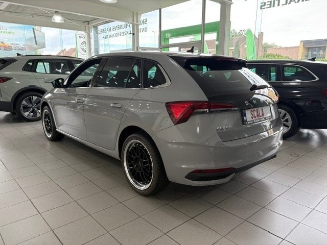 Skoda Scala 1.0 TSI Drive Edition, Auto's, Skoda, Scala, Overige kleuren, 95 pk, Alcantara