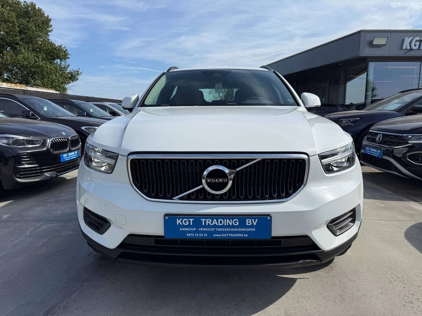 Volvo XC40 1.5 T2 129PK NAVIGATIE FULL LED BLUETOOTH DAB PDC, Auto's, Stof, Gebruikt, Lichtsensor, Wit
