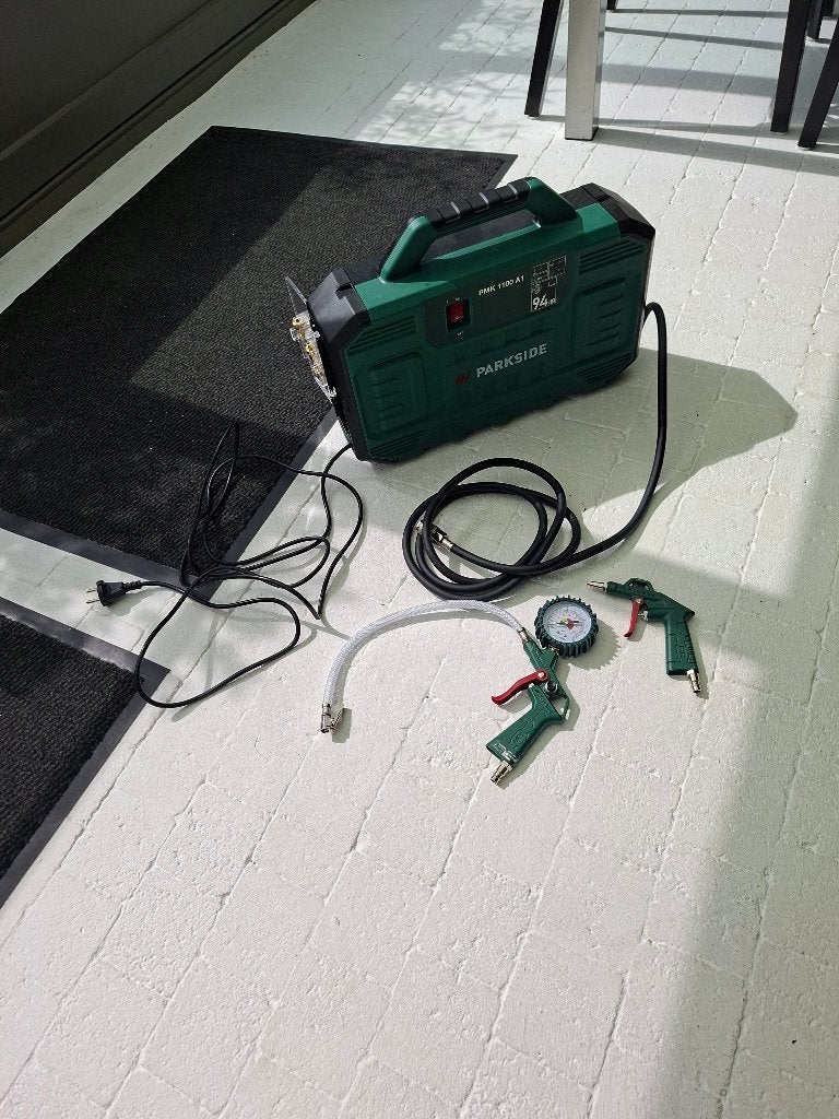 Nieuwe draagbare compressor, Ophalen, Nieuw