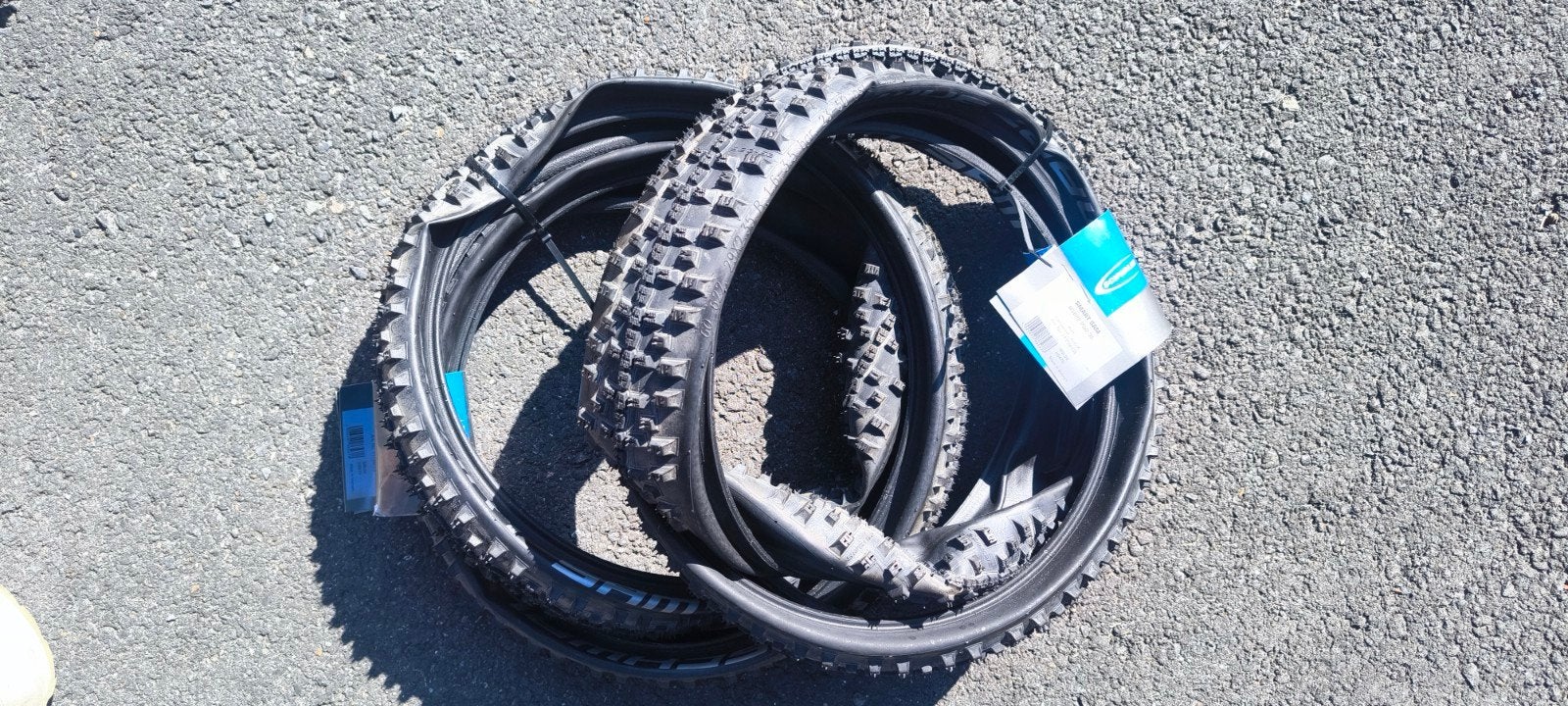 2 Fietsbanden 29 inch, Ophalen