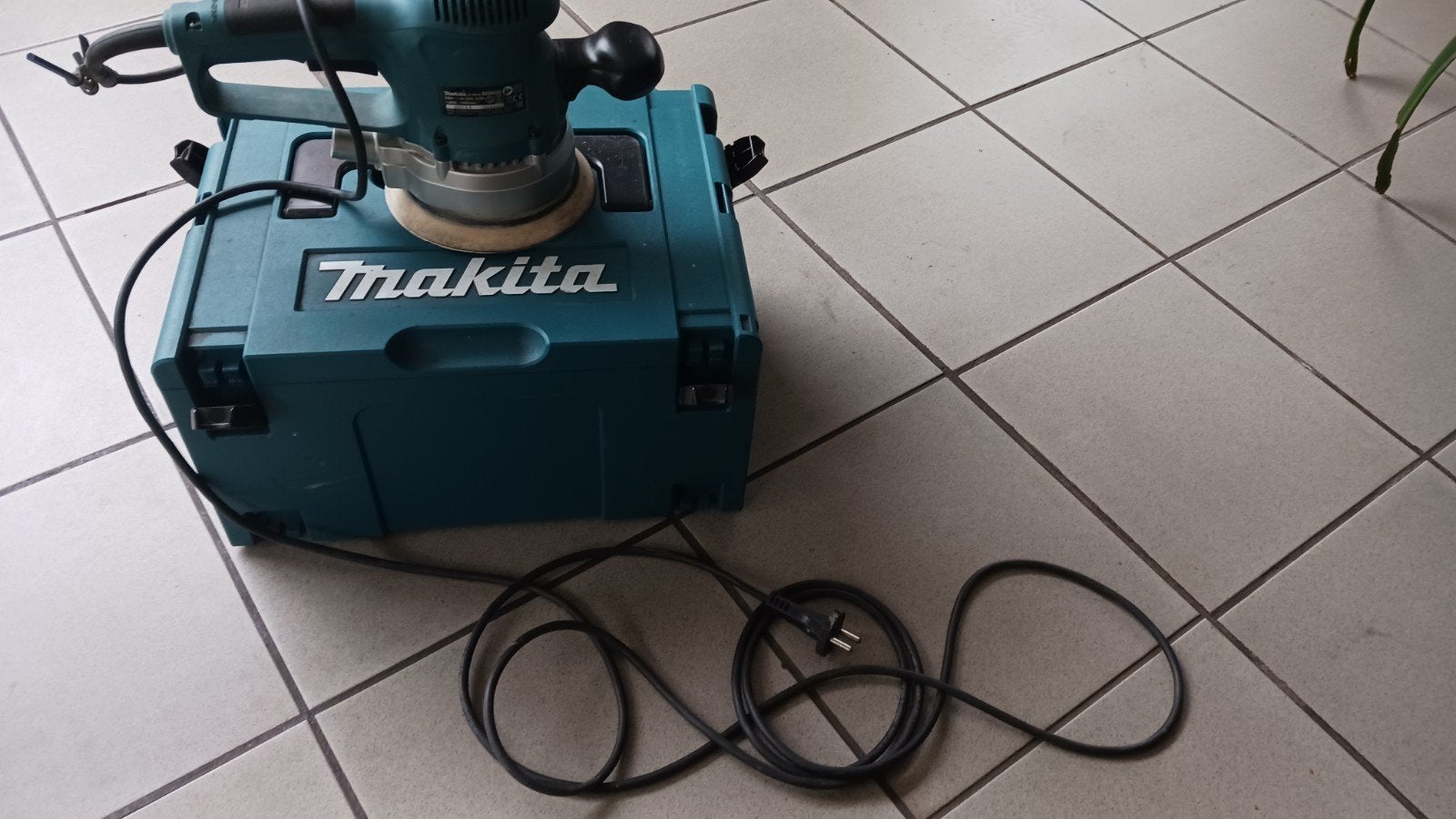 Makita exentrische schuurmachine BO6030 150mm, Ophalen